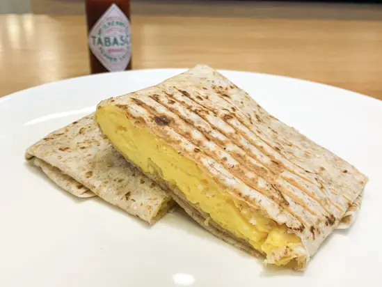 Cheesy egg wrap