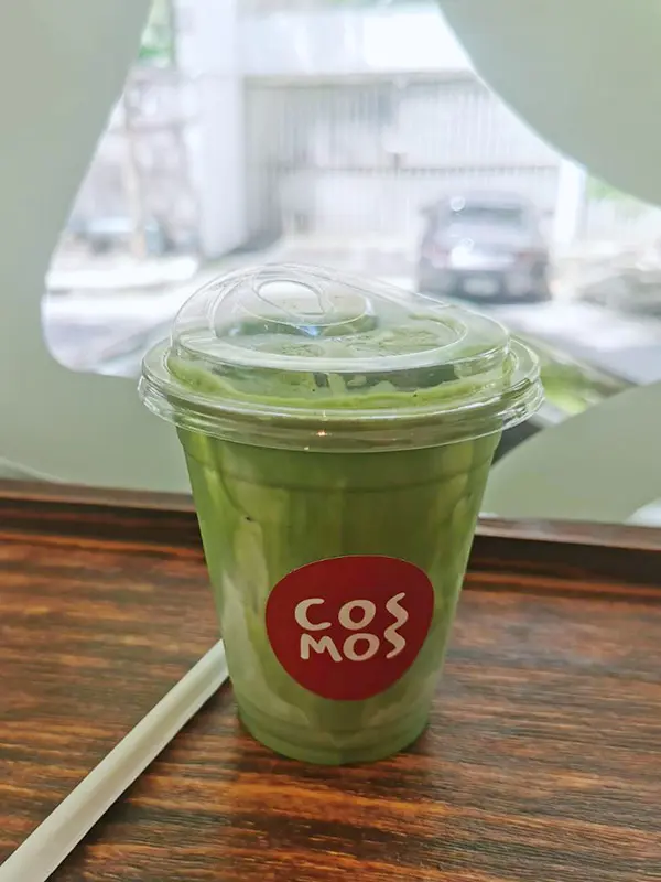 Ice matcha latte