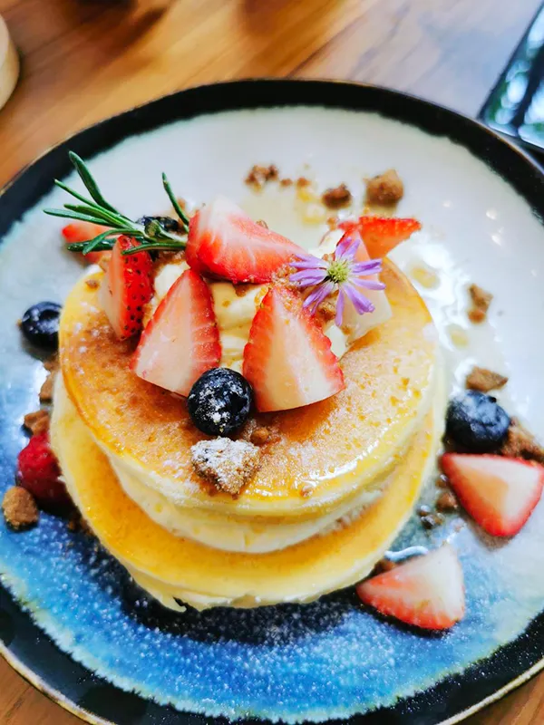 Very berry pancake stack